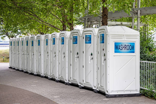 Best Portable restroom trailer rental  in St John, KS